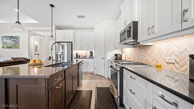 Building Photo - 4012 Pegasus Wy