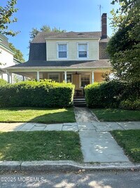 Building Photo - 319 Jersey Ave