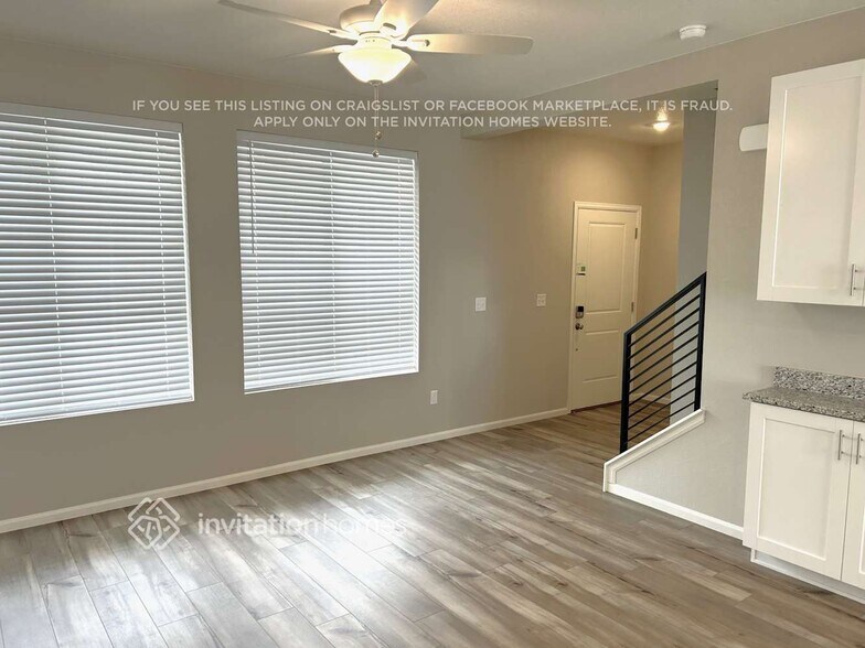 Building Photo - 9377 Twin Sisters Dr