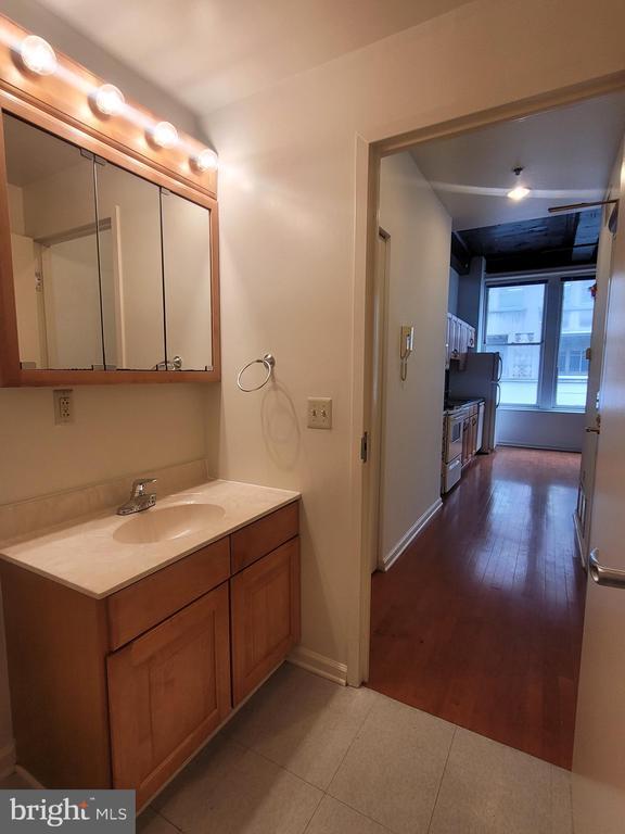 Building Photo - 1427 Walnut St