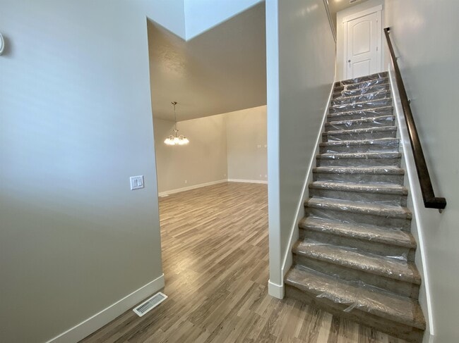 Building Photo - 13926 S Champlin Peak Dr