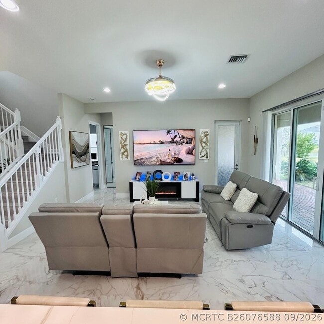 Building Photo - 14999 Goldspar Ct