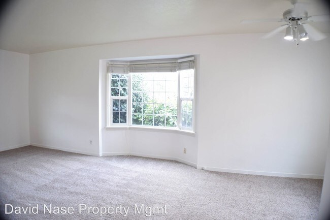 Building Photo - 5128-5138-5138 SE Milwaukie Ave