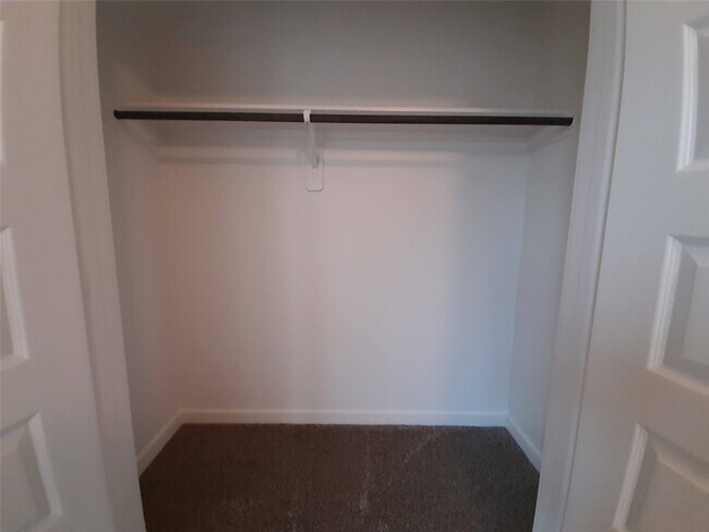 Building Photo - 25539 Starling Ln