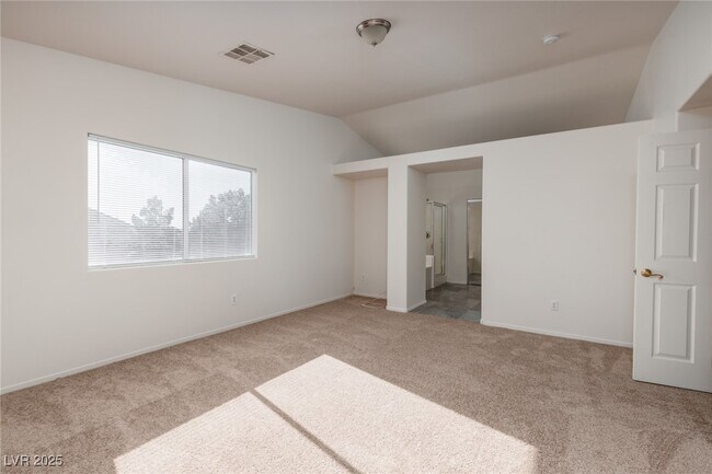 Building Photo - 5029 Cascade Pools Ave