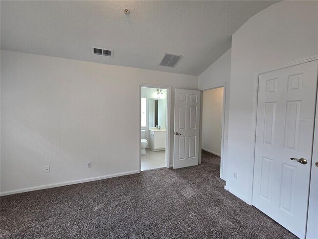 Building Photo - 3542 Shallot Dr