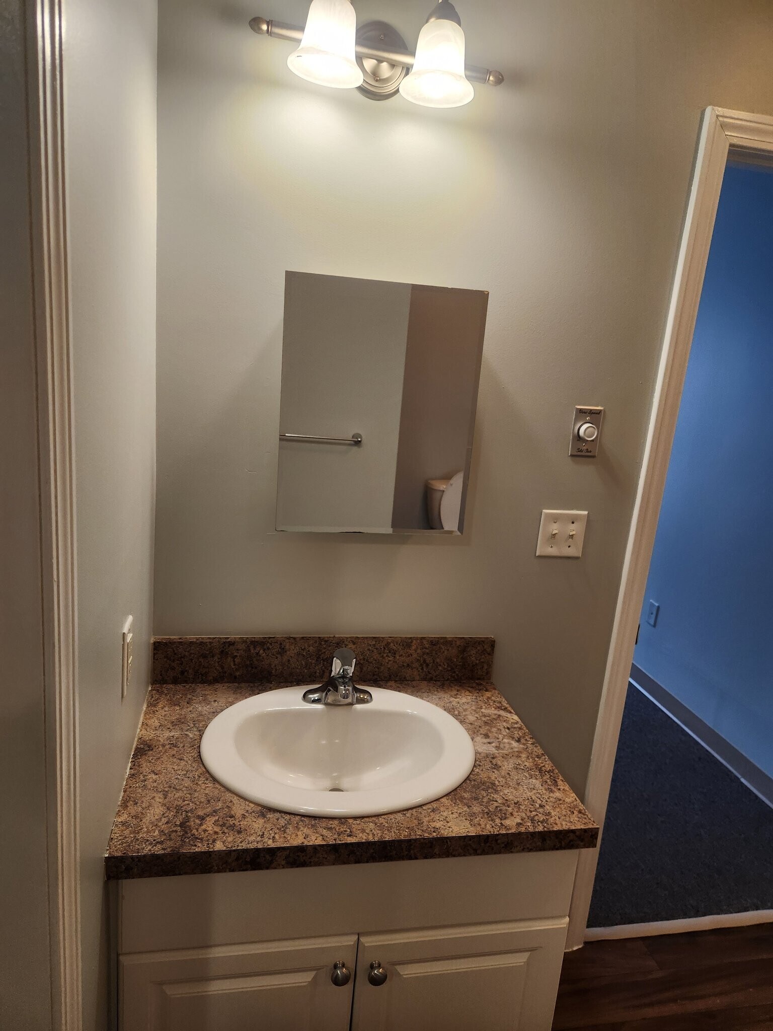 Building Photo - 60 Ferry St