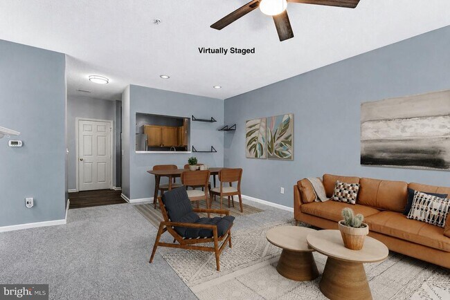 Building Photo - 14300 Grape Holly Grove