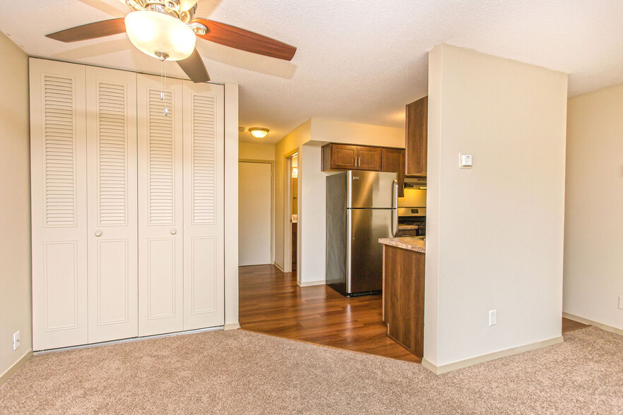 Standard Studio - Cedar Valley Apartments