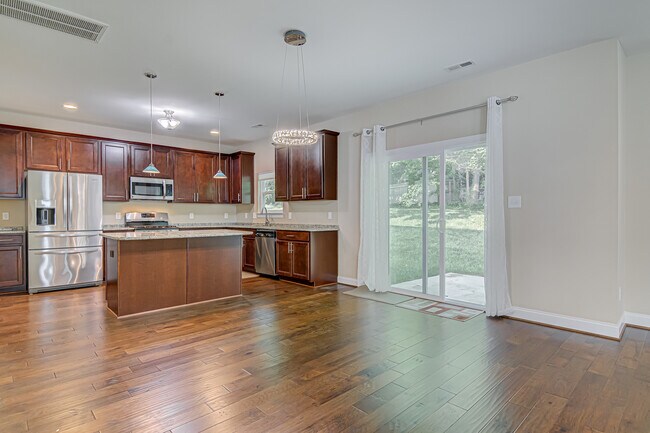 Building Photo - 1809 Castle Gate Ct