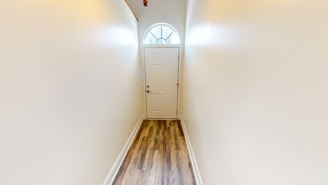 Building Photo - Two Bedroom Townhome available in Monaca,PA
