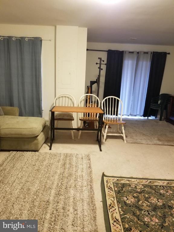 Building Photo - 7755 Black Horse Ct