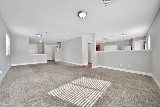 Building Photo - 11940 Chanteloup Dr