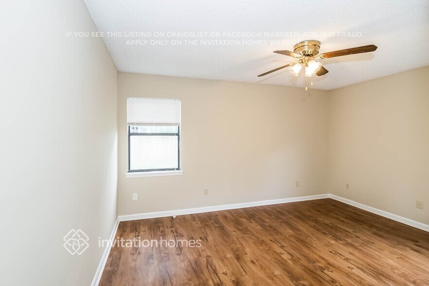 Building Photo - 409 Filmore Dr