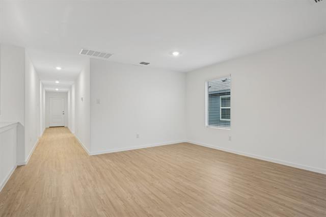 Building Photo - 1624 Baugh St
