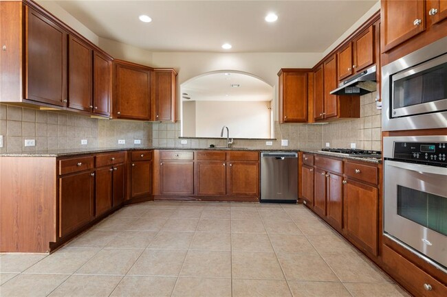 Building Photo - 1709 Greenside Trail