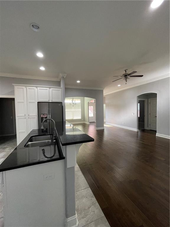 Building Photo - 4405 SW Eggersway Pl