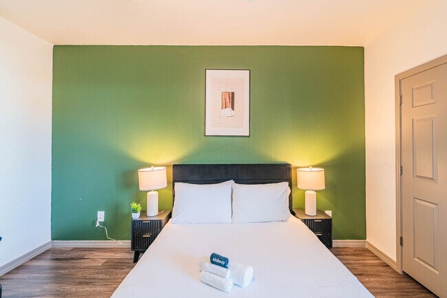 Building Photo - 9600 W Georgia Ave