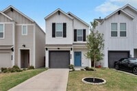 Building Photo - 7069 Cypress Dr