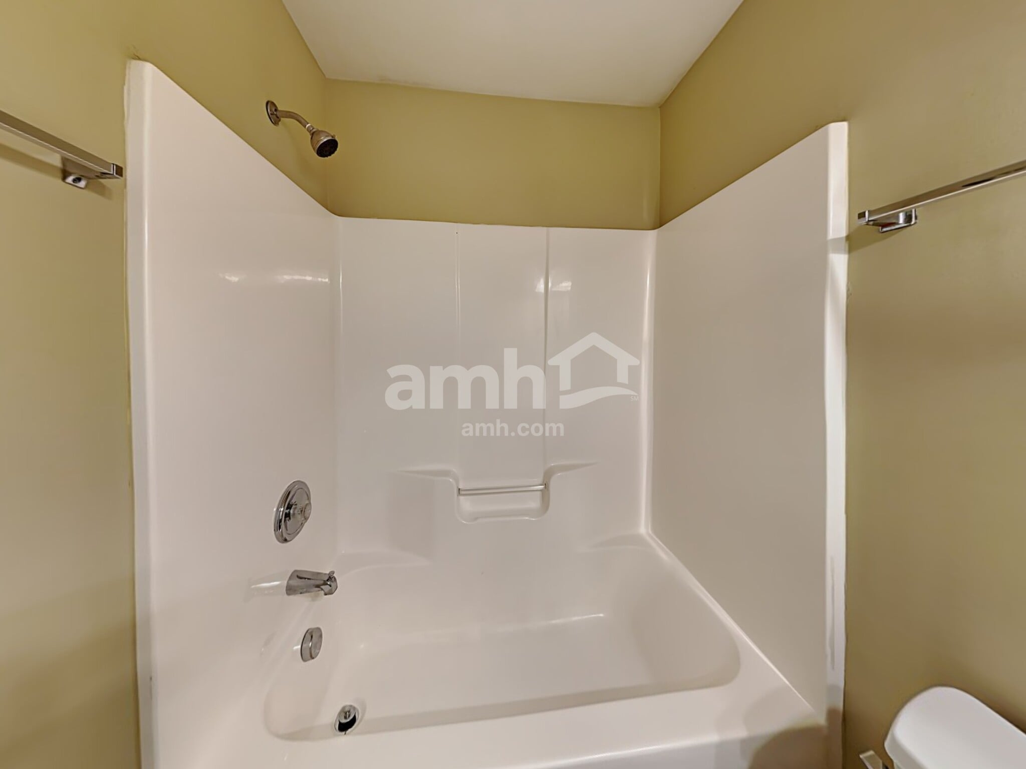 Building Photo - 5102 Wetlands Dr