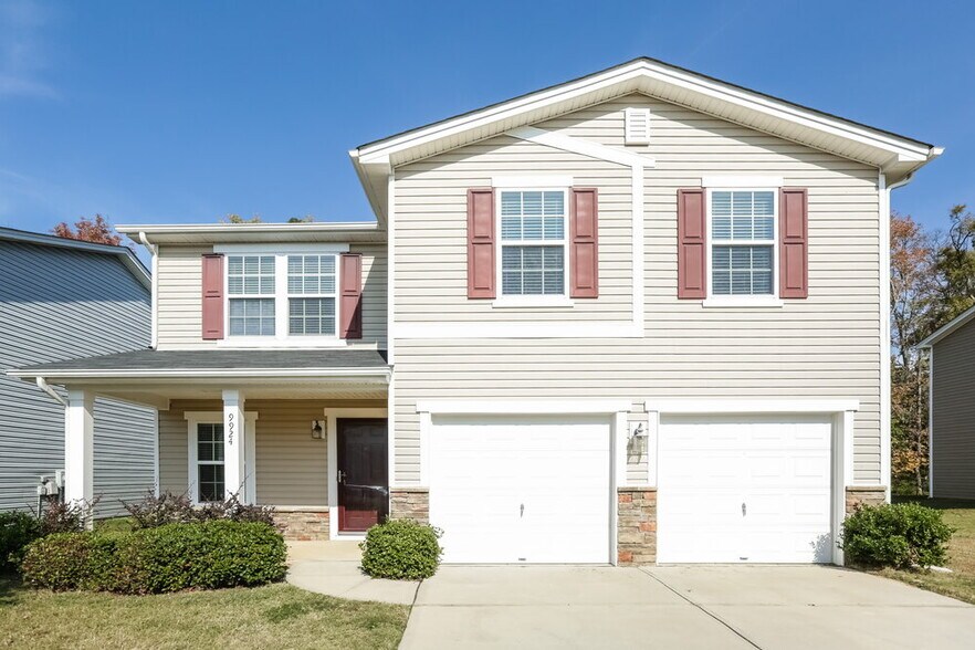 Primary Photo - 9924 Rocky Ford Club Rd