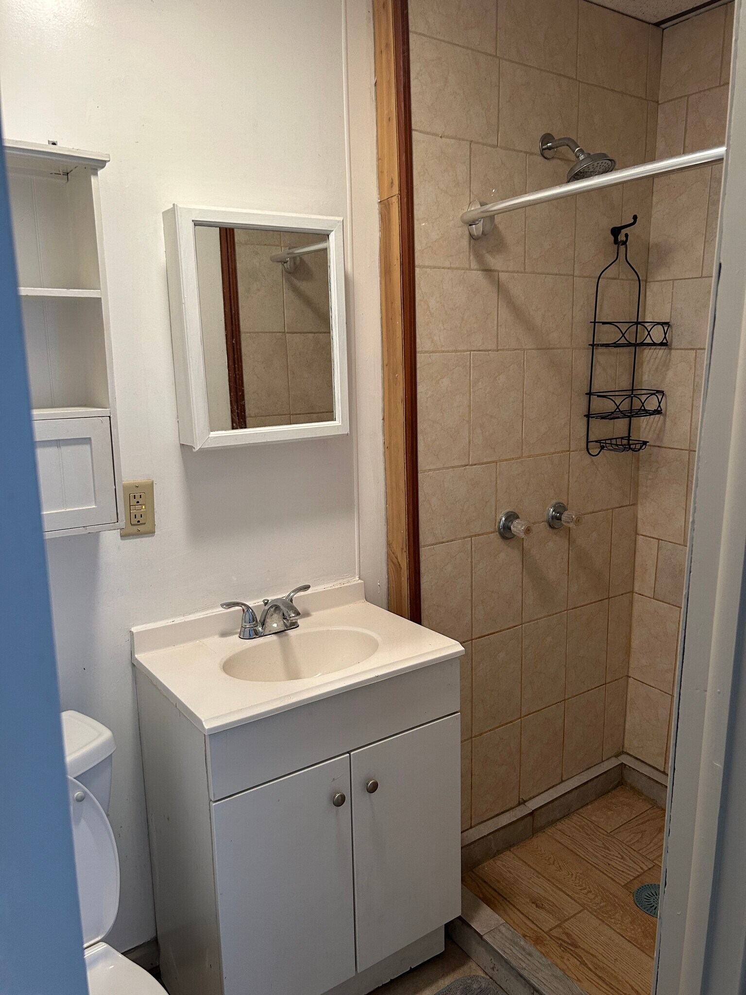 Building Photo - 1908 4th Ave