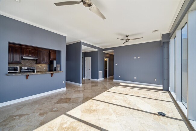 Building Photo - 2515 Washington Ave