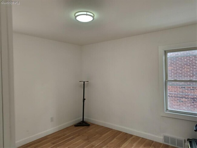 Building Photo - 19650 Buffalo St