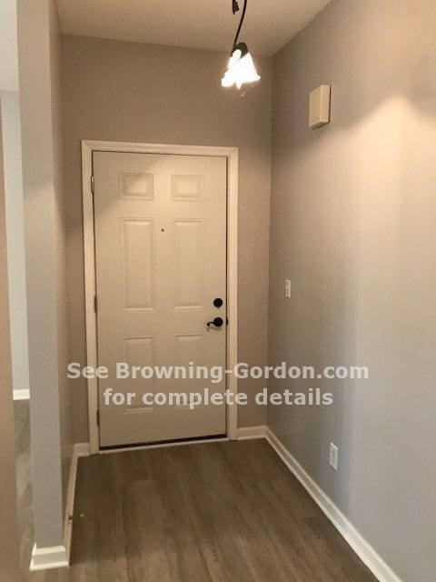 Building Photo - Pristine 2 bedroom that is cute as can be!