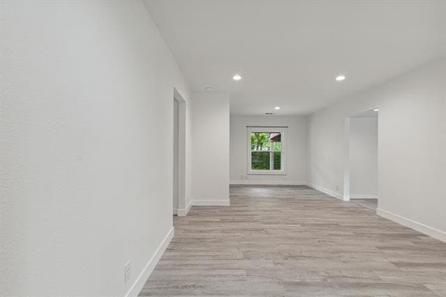 Building Photo - 2203 Glenwood Ln