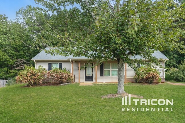 Building Photo - 106 White Creek Loop