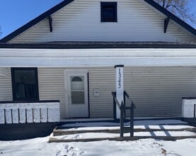 Building Photo - 1345 S Water St