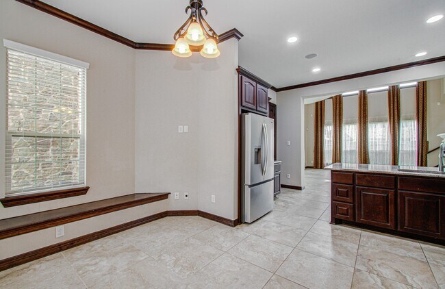 Building Photo - 5711 Avon Landing Ln