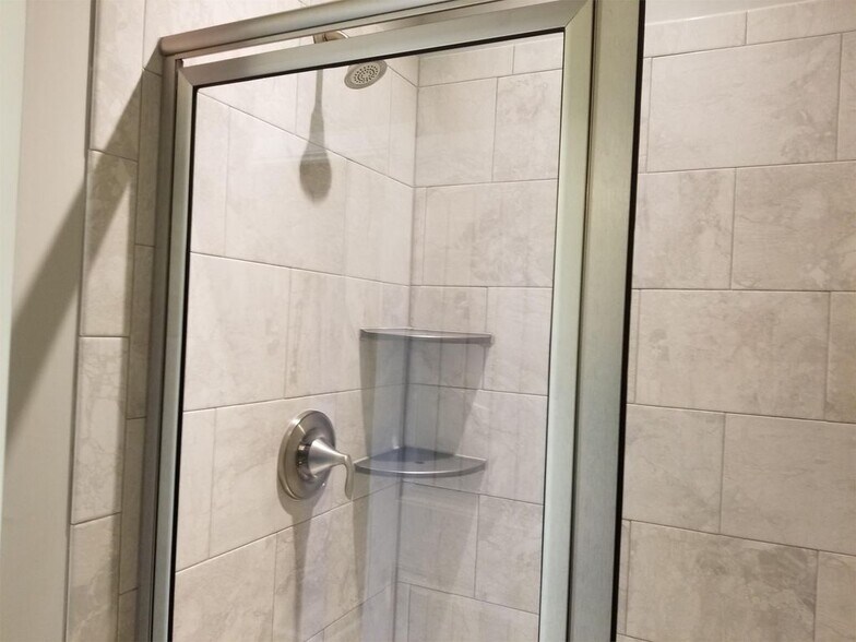 Master Shower - 6647 Perry Creek Rd