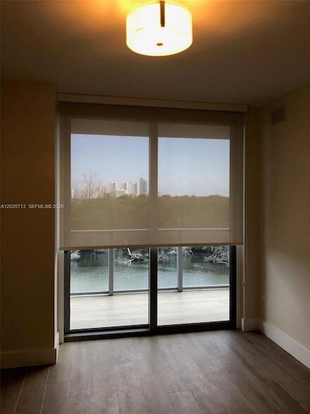 Building Photo - 16385 Biscayne Blvd