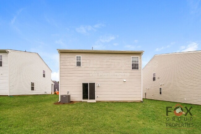 Building Photo - 131 Arden Ct