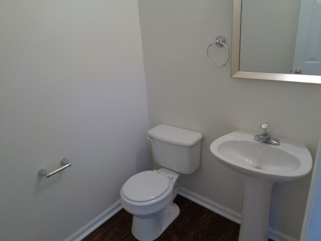 Building Photo - 4305 Windale Dr NW