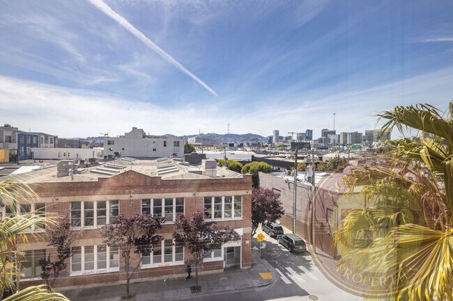 Building Photo - SoMa - 1 BR, 1 BA Condo 759 Sq. Ft. - 3D V...