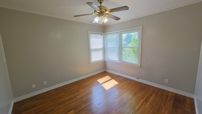 Building Photo - Charming & Affordable 2-Bedroom Home – Ready for Move-In!