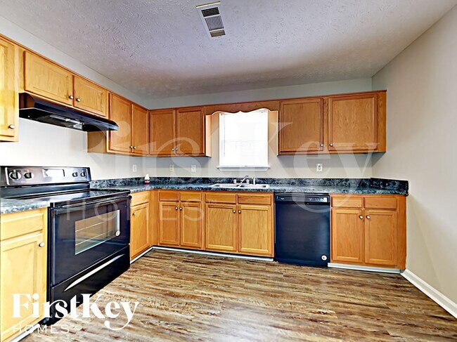 Building Photo - 7141 Crystal Creek Pl