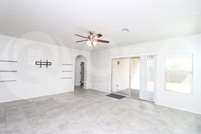Building Photo - 5629 W Montebello Way