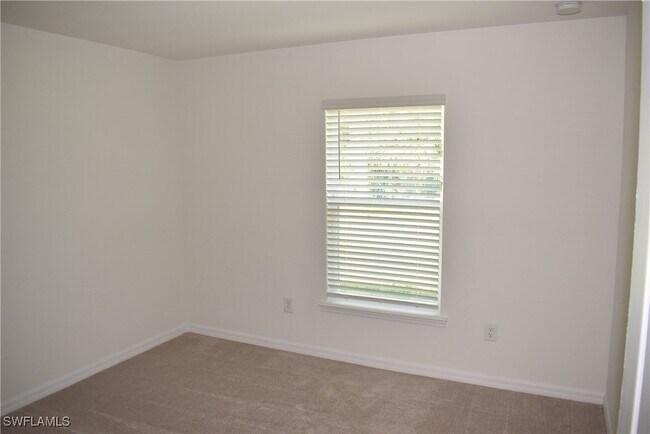 Building Photo - 4360 Longwell Ln