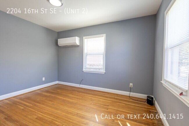 Building Photo - 2204 16th St SE