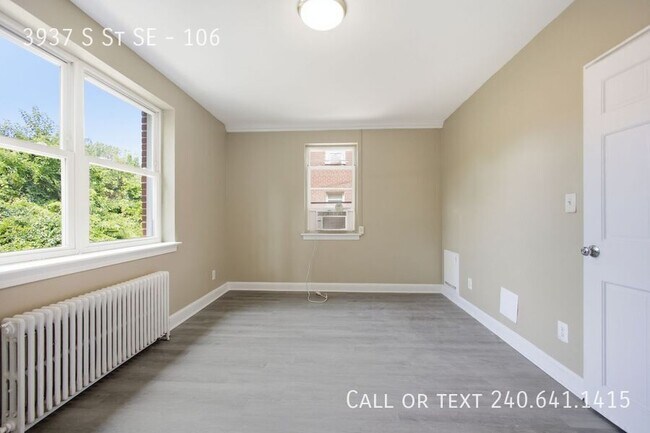 Building Photo - 3937 S St SE