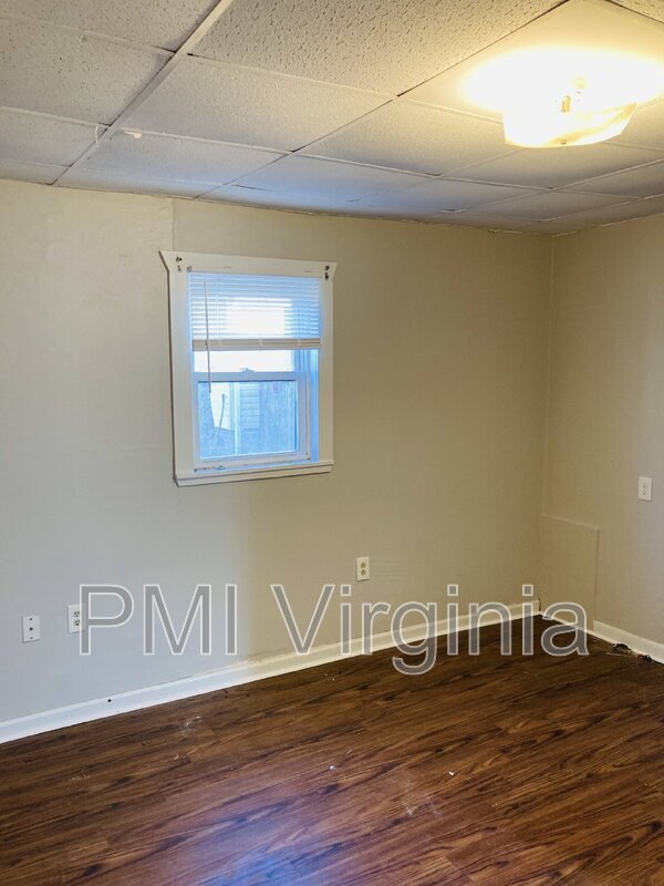 Building Photo - 4802 Norvella Ave