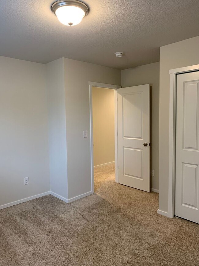 Building Photo - Newly Built Home in Brand New Community! Evergreen School District ! Conveniently located next to...