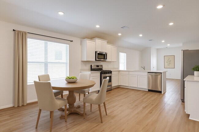 Building Photo - 1942 Foxtail Crk Ct