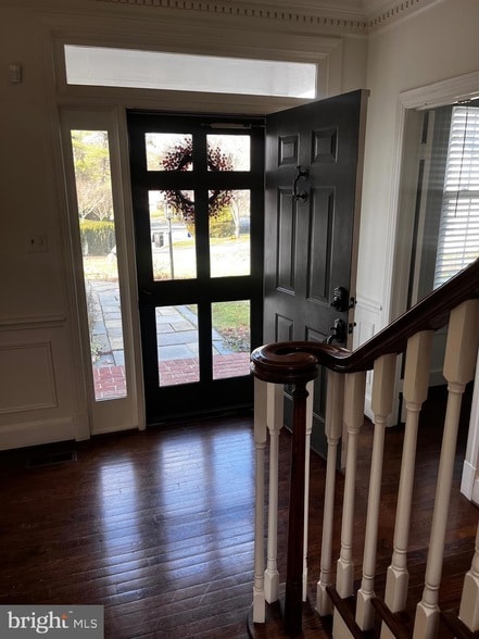 Building Photo - 10207 Sundance Ct