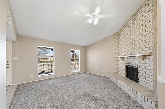 Building Photo - 512 White Oak St