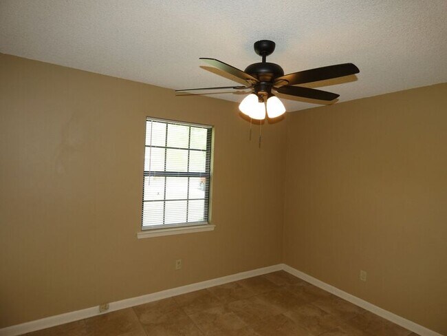 Building Photo - 4216 Jernigan Rd